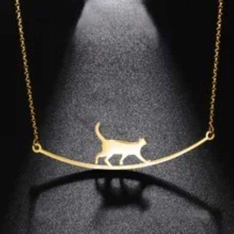  Walking Cat 